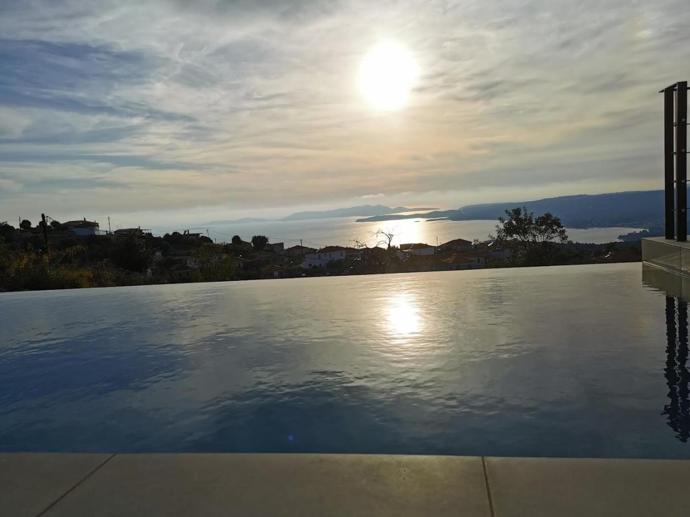 Sunset Luxury Villa Akritokhórion المظهر الخارجي الصورة